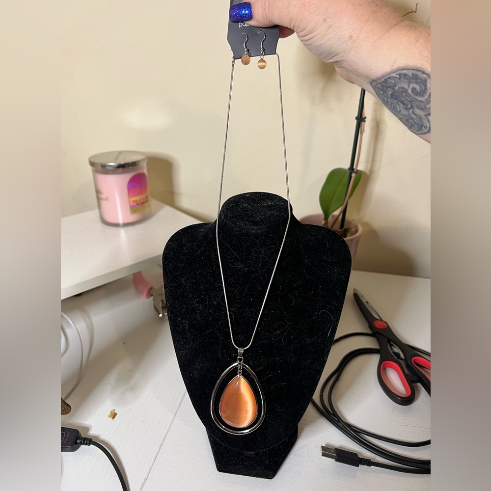paparazzi Orange Teardrop Pendant Necklace with Silver-Tone Frame